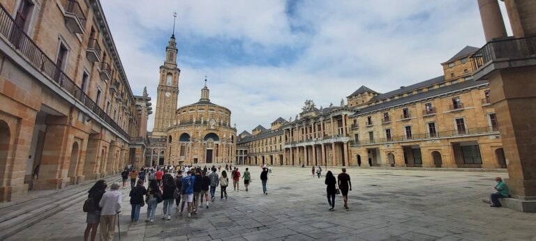 visitar universidad laboral